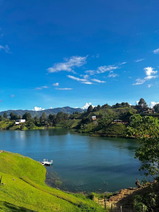 Paradise Lake Finca Hotel Guatape Exterior photo